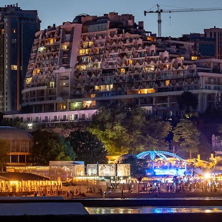 Apart Hotel D'Monica Odesa Exterior photo