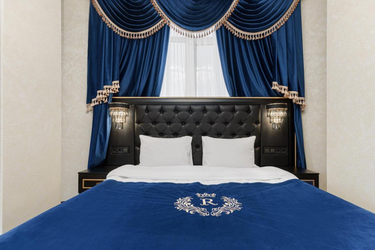 Apart Hotel D'Monica Odesa Exterior photo